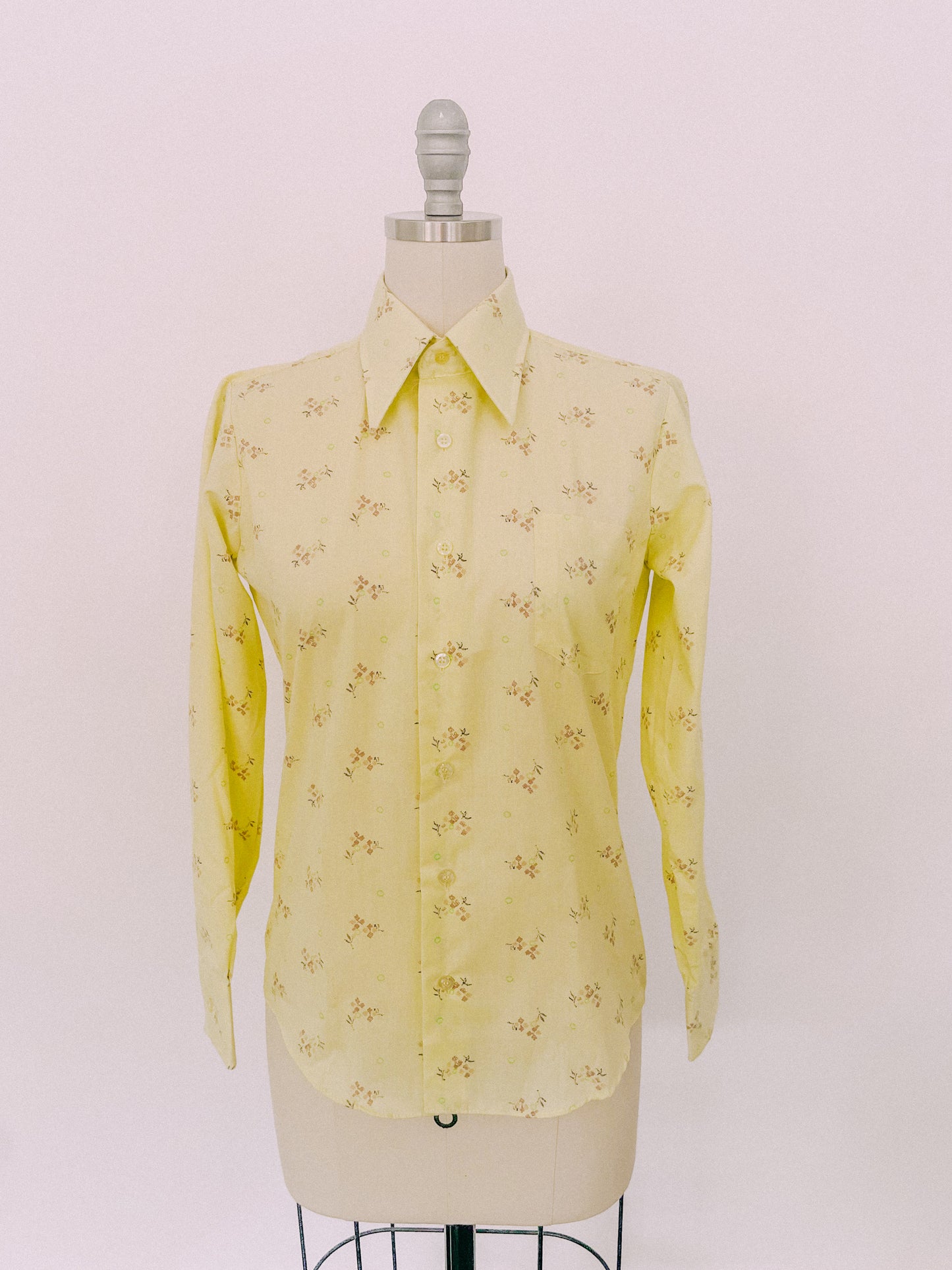 1970s Pale Yellow Button-Up Shirt