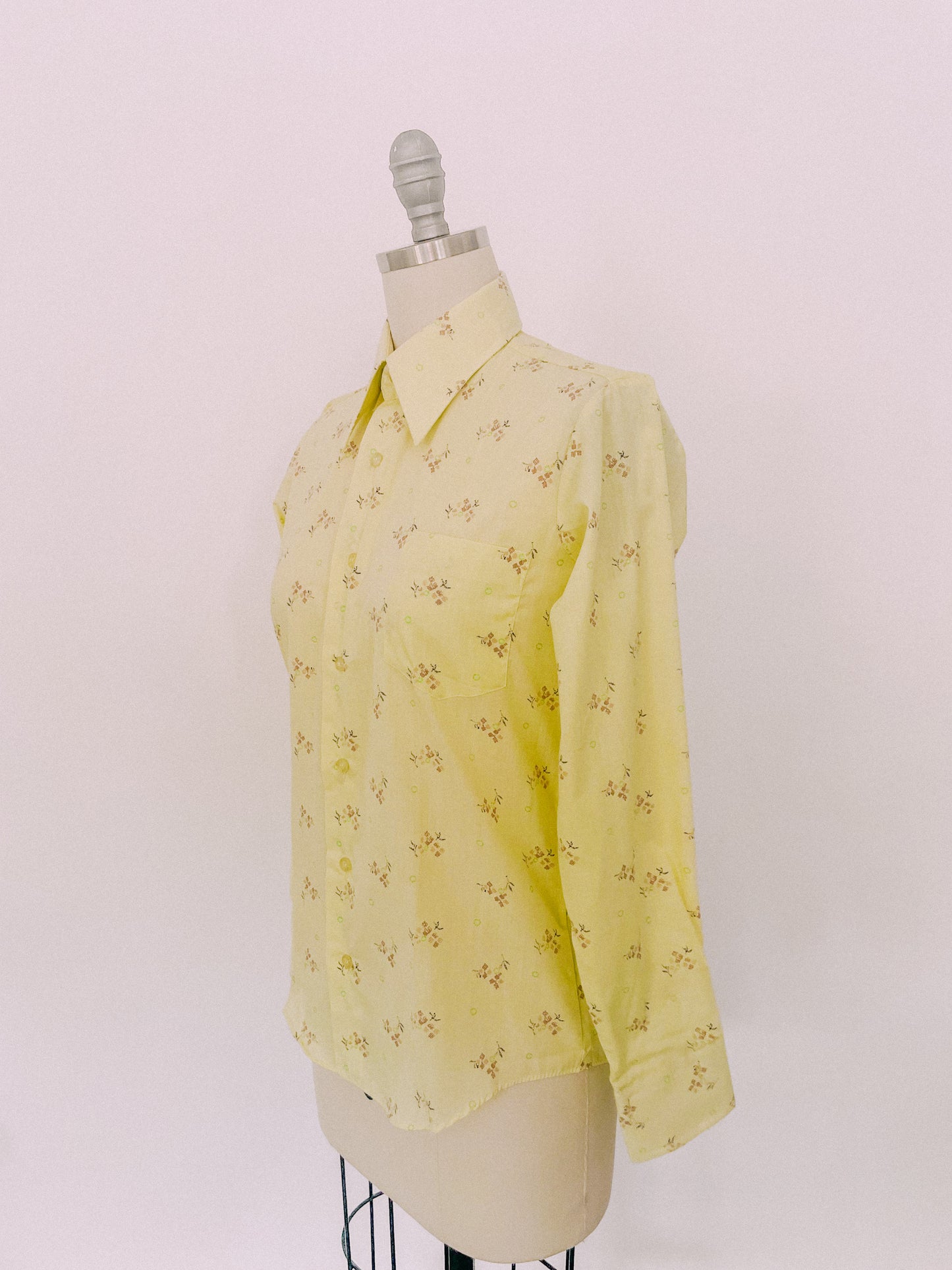 1970s Pale Yellow Button-Up Shirt
