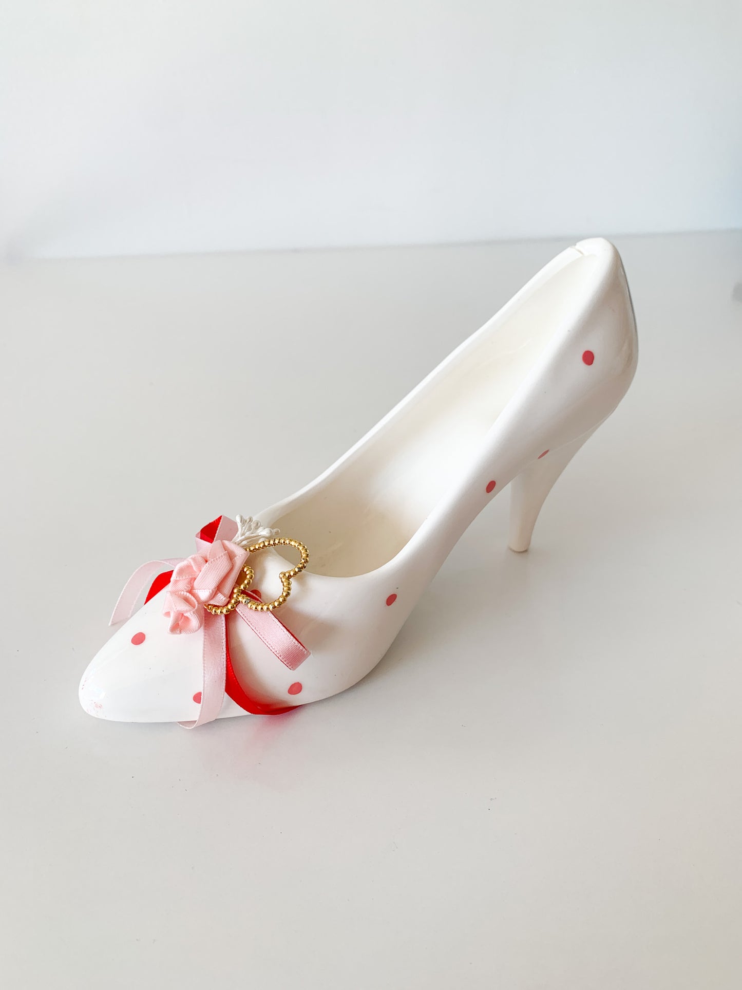 c.1986 Enesco Ceramic Pump