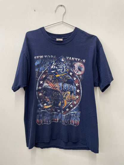 New York Yankees 1999 World Series T-shirt