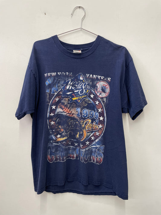 New York Yankees 1999 World Series T-shirt