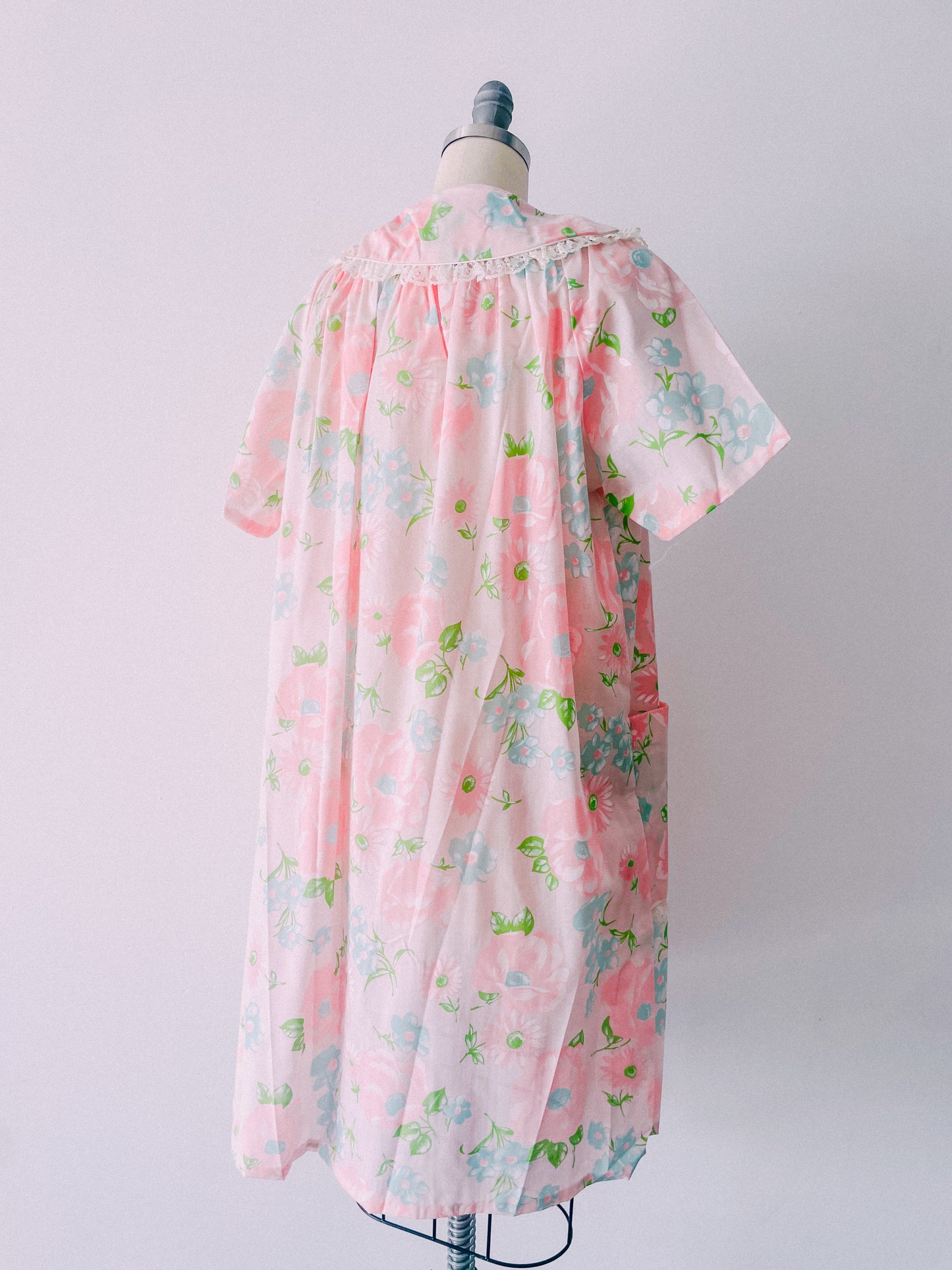 1970s Pink Floral House Coat