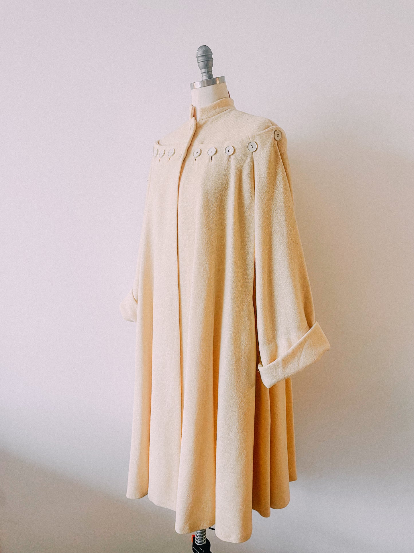 1950s Cream Button Swing Coat