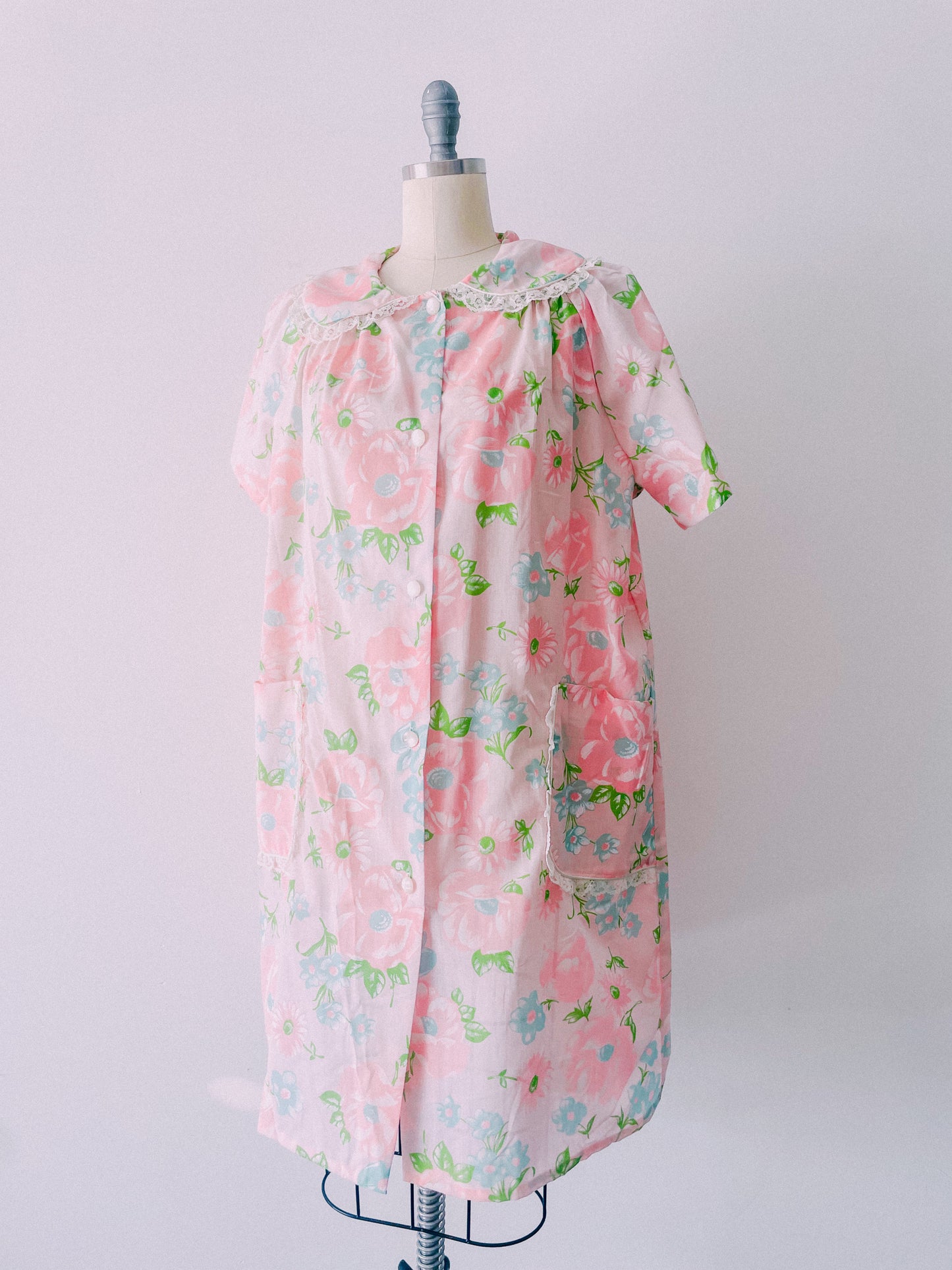 1970s Pink Floral House Coat