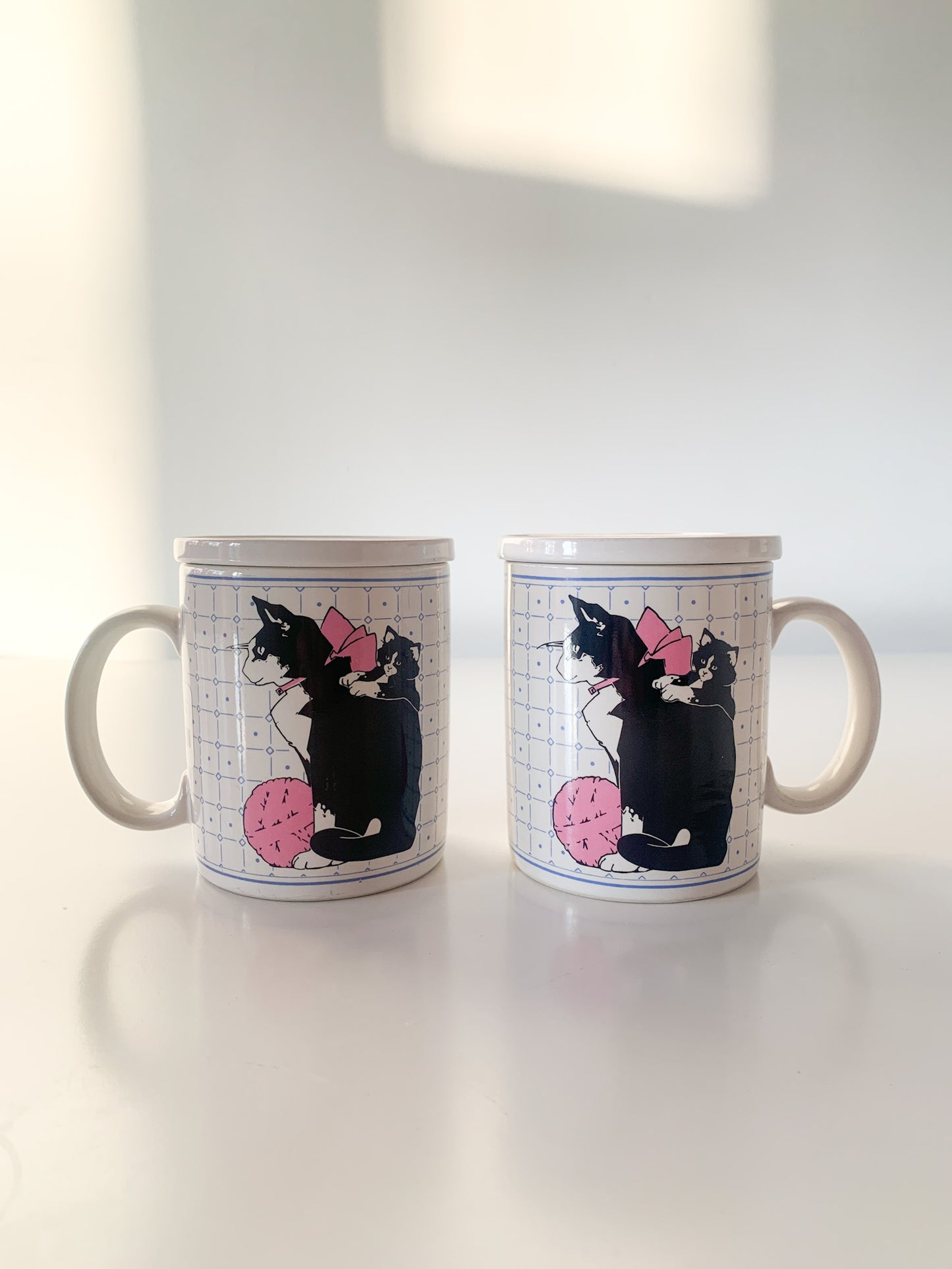 Vintage Purr-fect Friend Mug