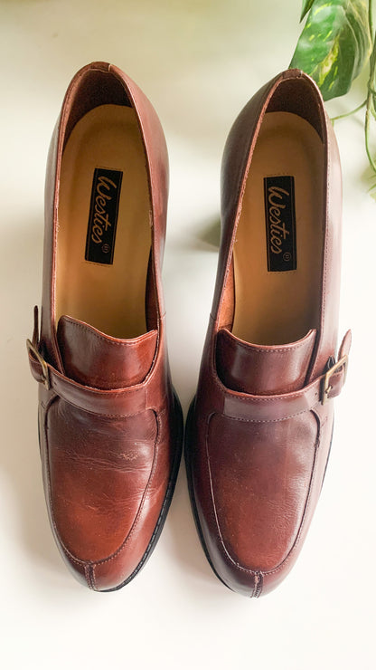 Westies Brown Heeled Loafer, sz. 9