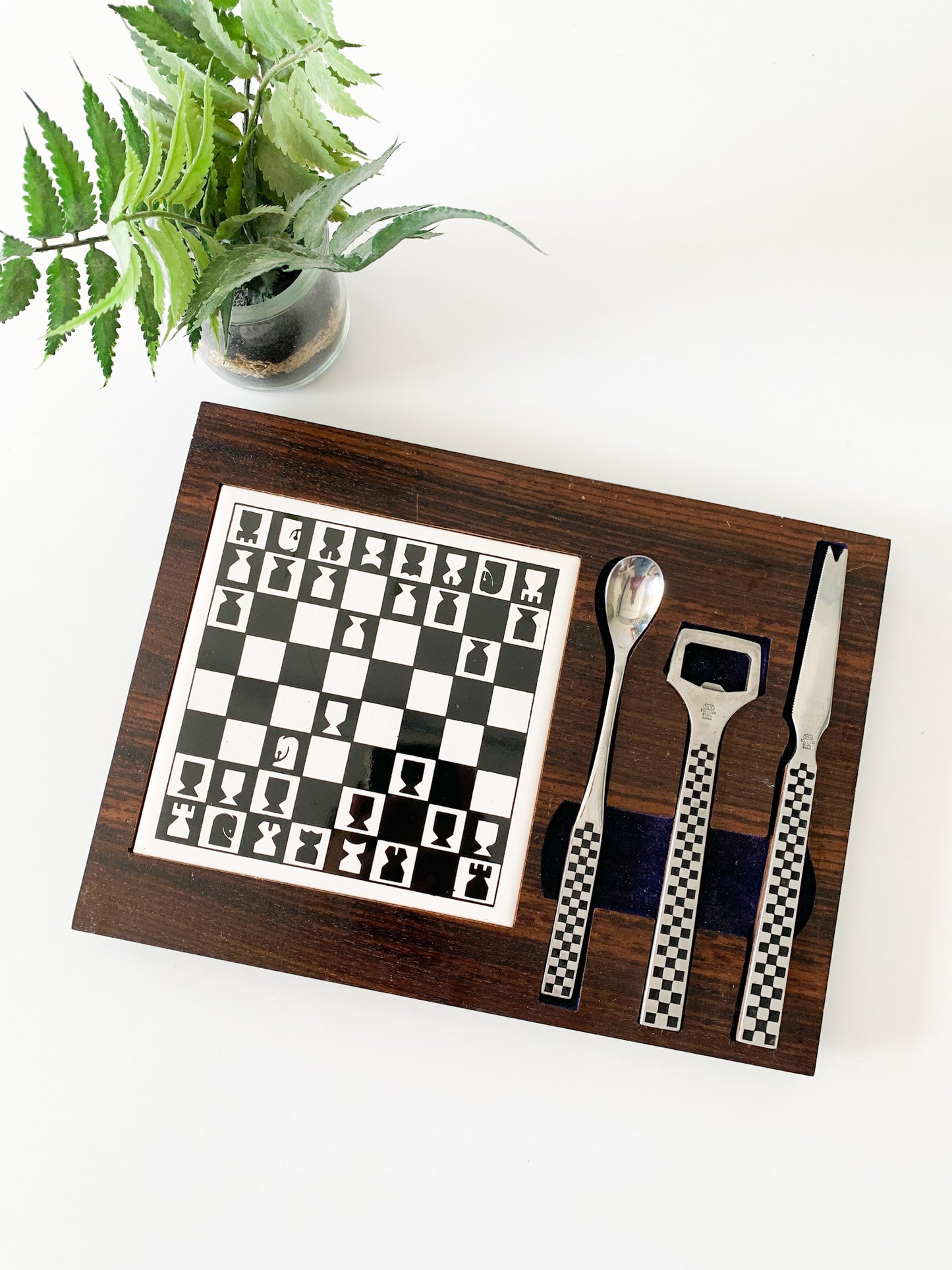 MCM Checkered Bar Tool Tray