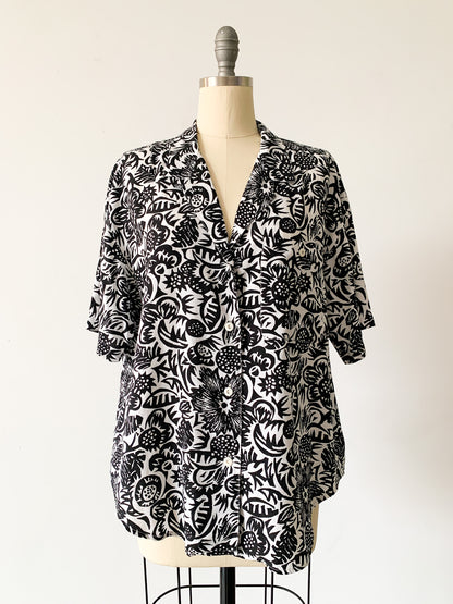 B+W Floral Stamped Camp Top