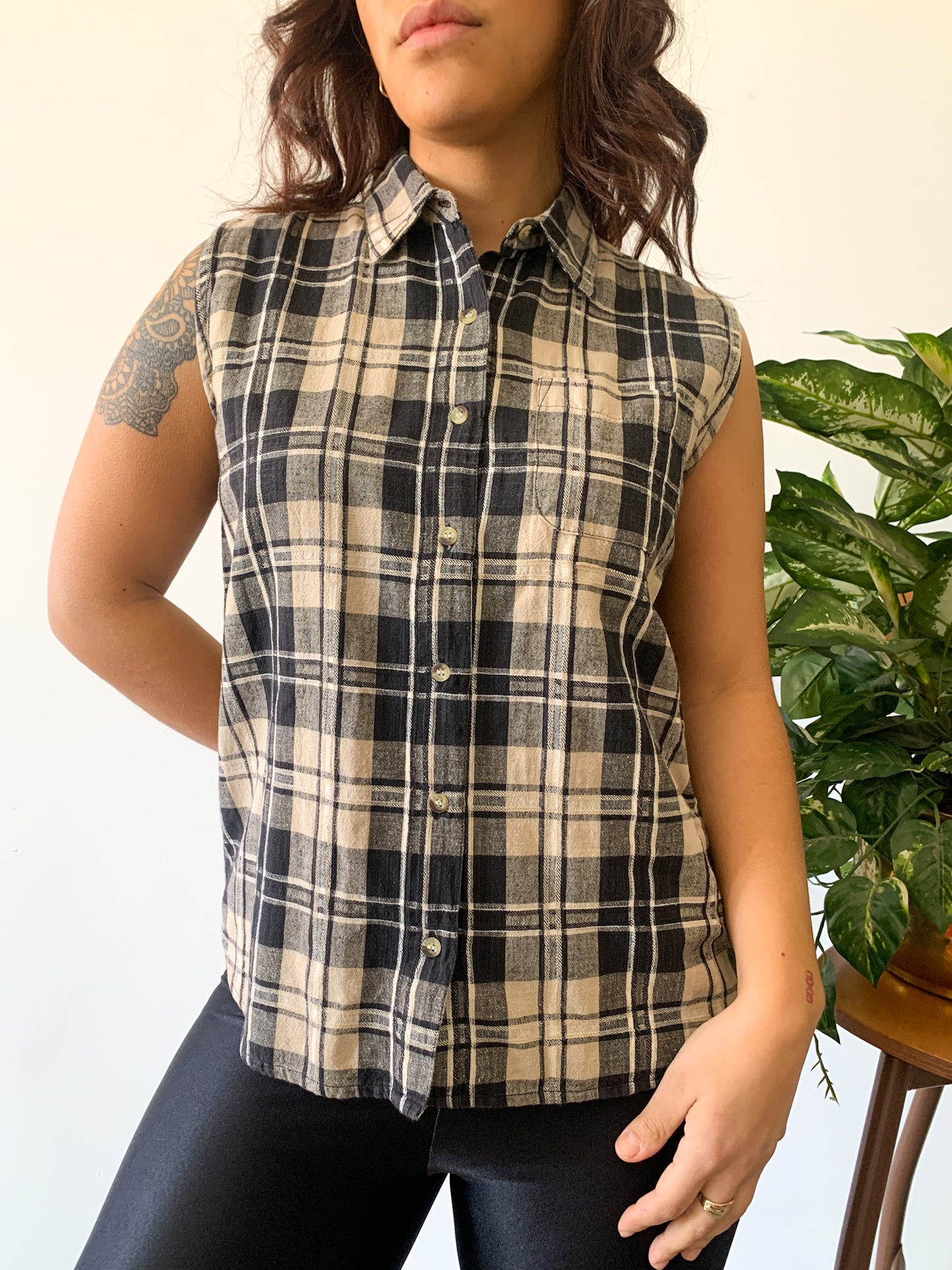 Sleeveless Nuovo Plaid Top