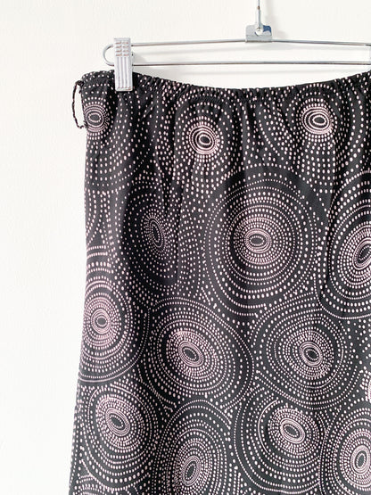 Y2k Graphic Stipple Skirt