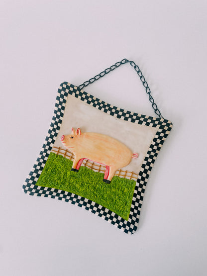 Vintage Country Pig Hanging Trivet