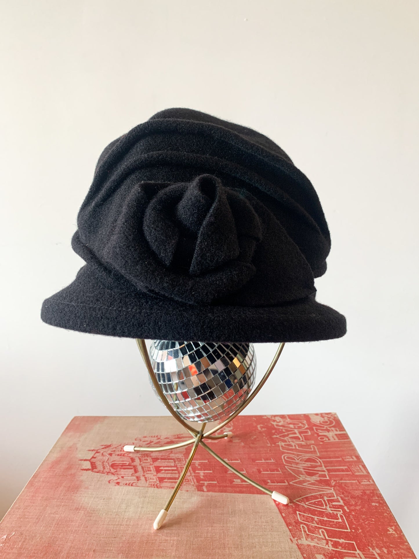 Vintage Black Wool Floral Beret