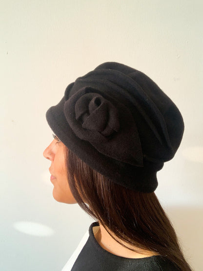 Vintage Black Wool Floral Beret